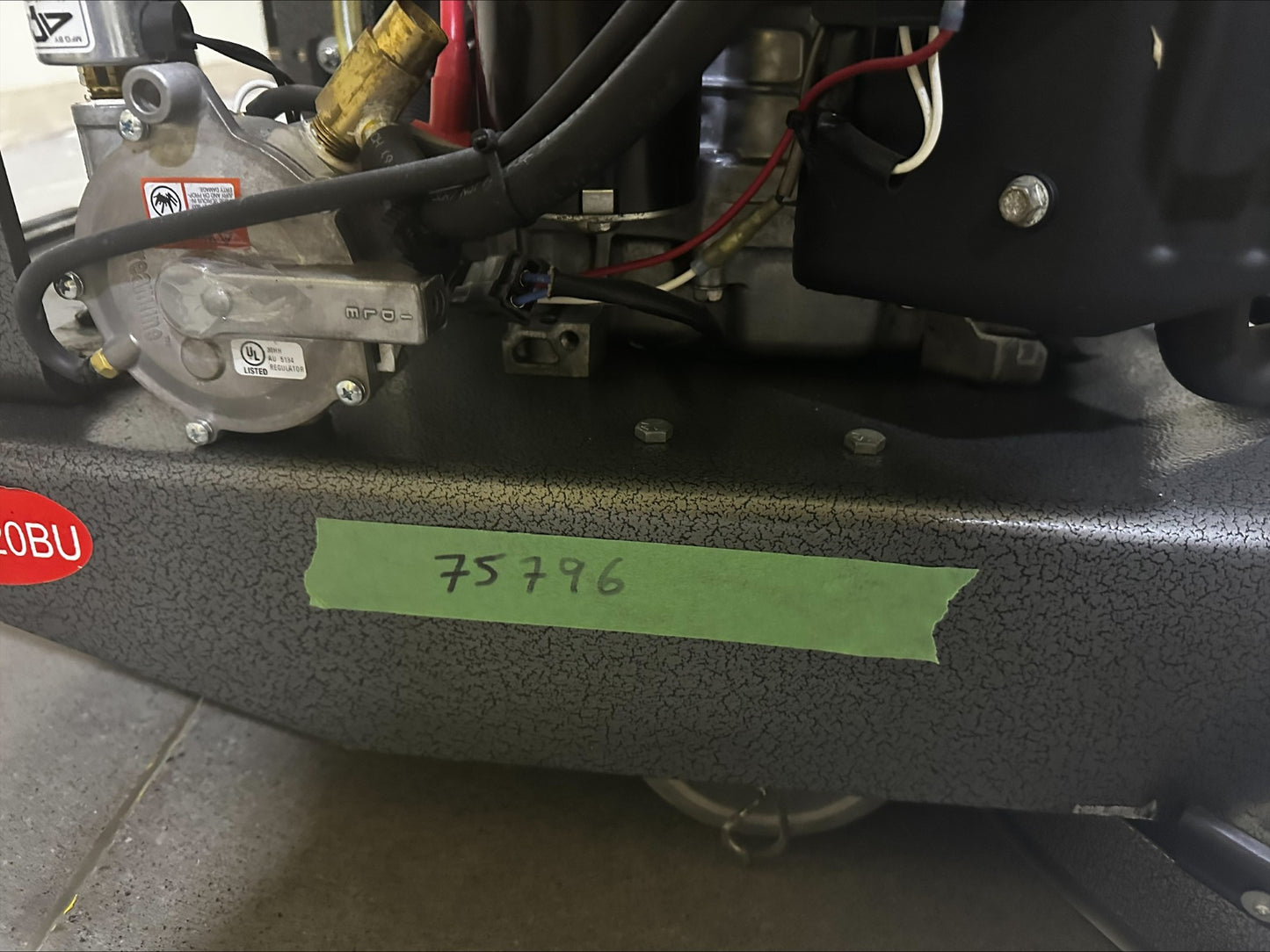 Pioneer Eclipse 420BU Propane Burnisher – Refurbished (27" Pad Width)