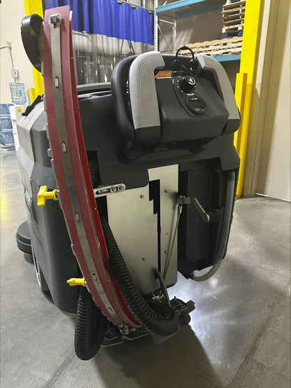 Nilfisk Advance SC901 Auto Scrubber – Refurbished (34" Deck)